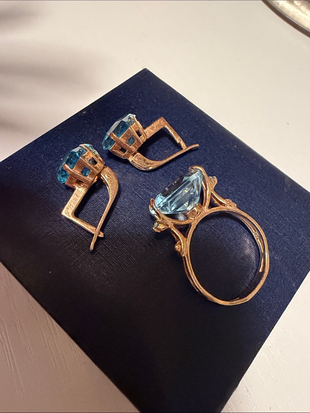 Vintage 14K 💎 Gold 585 Aquamarine Set: Leverback Earrings & Statement Ring